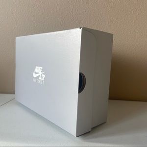 Nike Air Force 1 ‘07 Empty Box with Tissue Paper WNNS Size 7